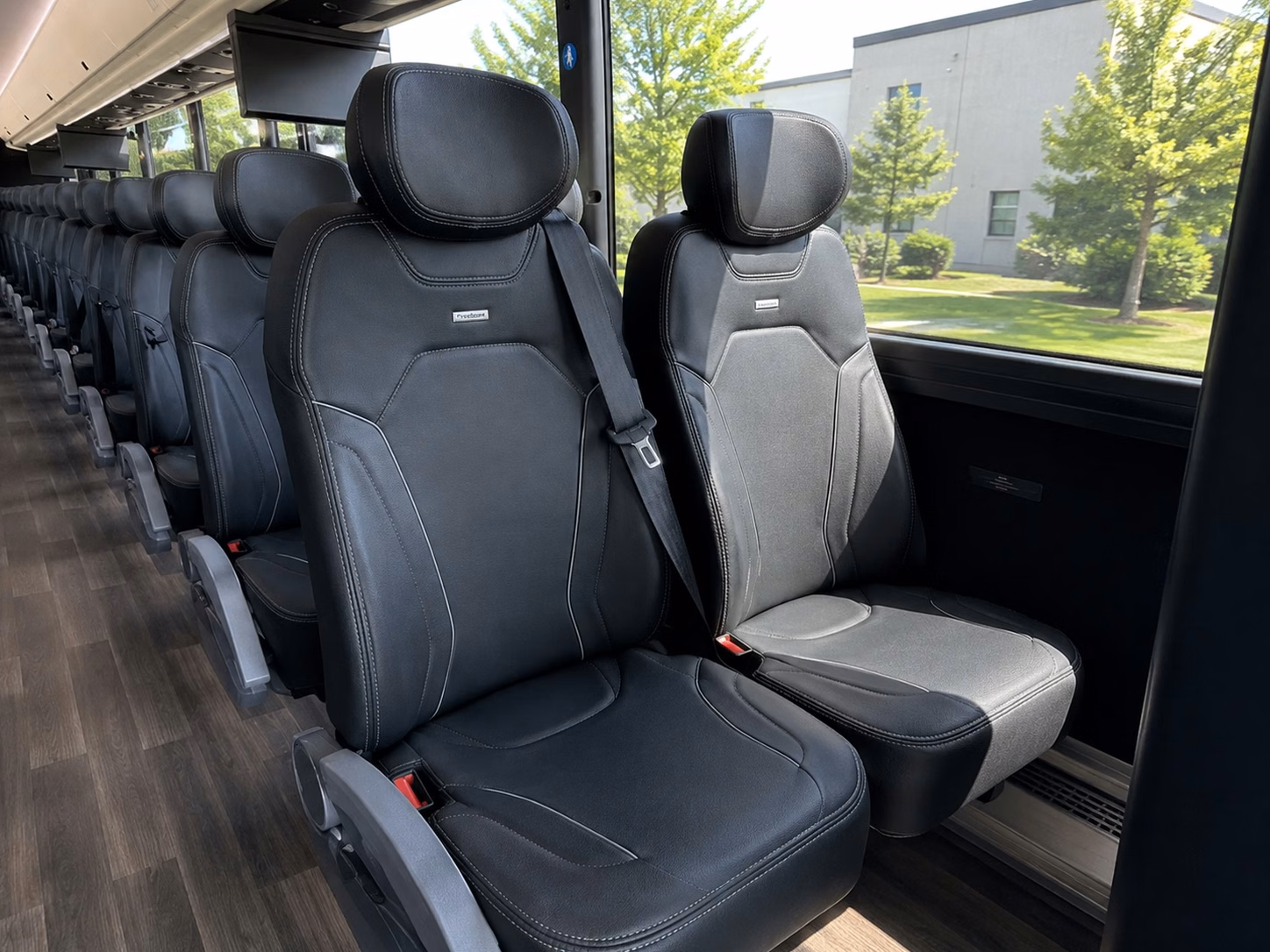 what kind of bus should you rent for a yuma arizona wedding