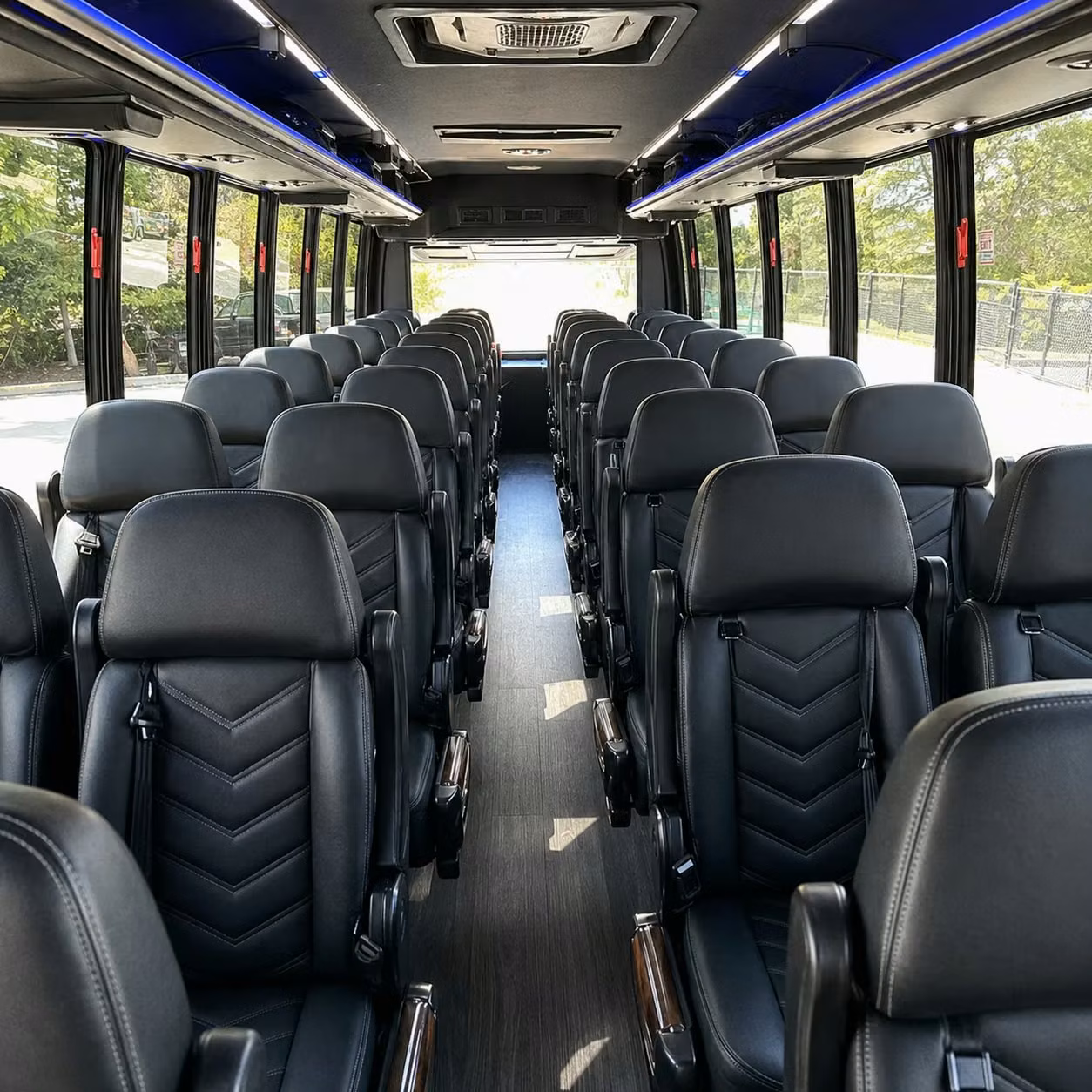 yuma 25 passenger minibus rental